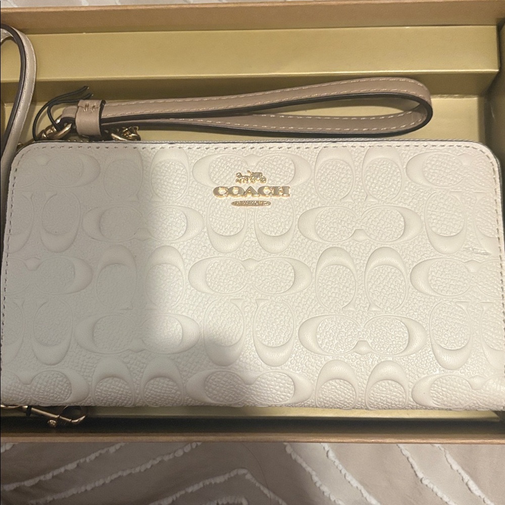 Coach Chalk Embossed Leather Wristlet Wallet
